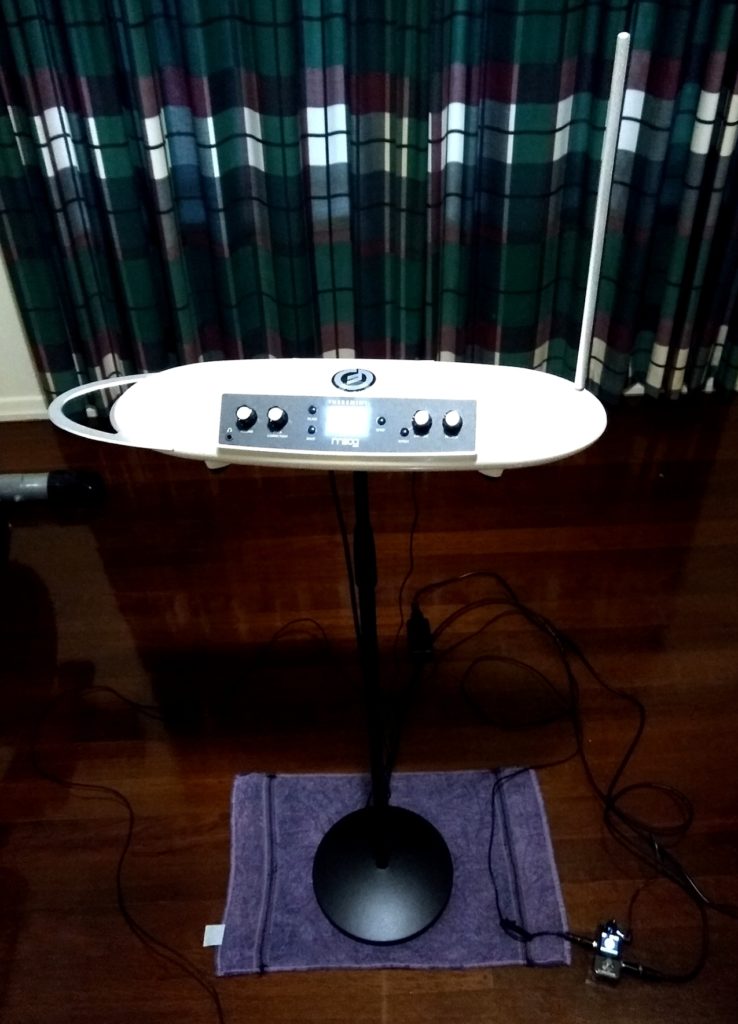 Theremini on Konig-Meyer stand, with DITTO+ Looper
